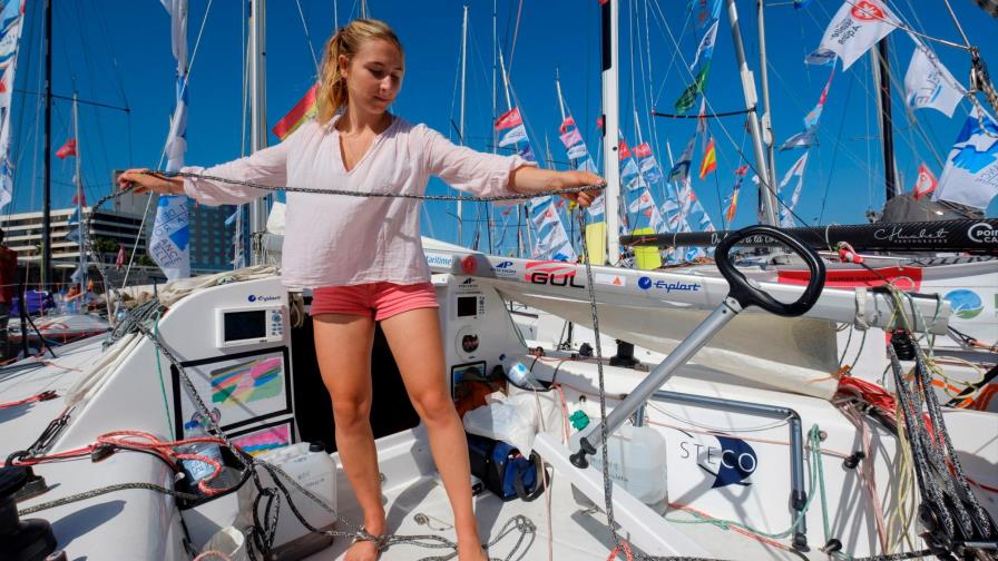 Violette Dorange, 18 años y sin miedo a cruzar sola el Atlántico