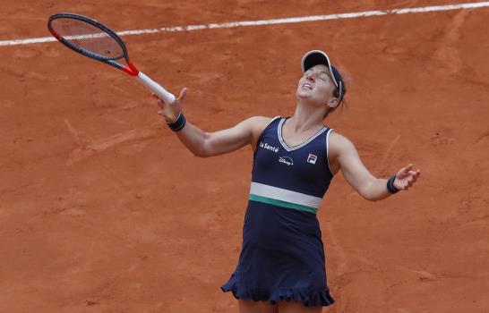 Podoroska sorprende a Svitolina, avanza a semis en Francia