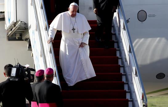 El papa pide a los cristianos de Irak que reconstruyan