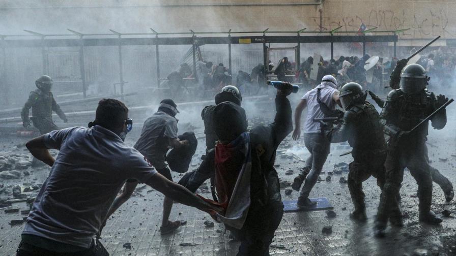 ¿Quién debe redactar la nueva constitución de Chile?