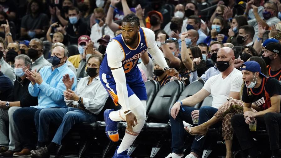 Booker anota 27; Suns vencen a Rockets