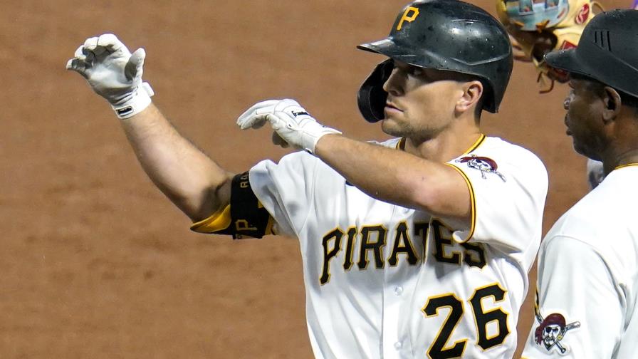 Piratas canjean a Frazier a Padres por tres de ligas menores