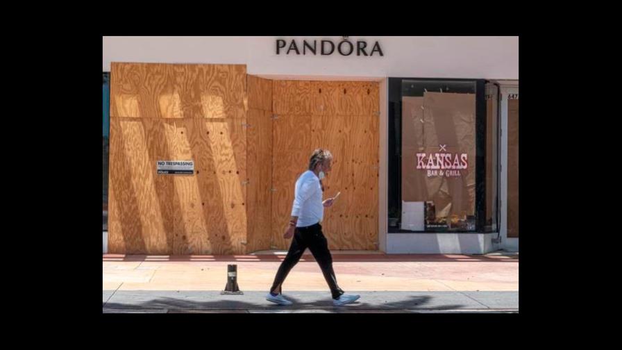En fase de reapertura, Florida suma en 24 horas 563 casos y 83 muertes