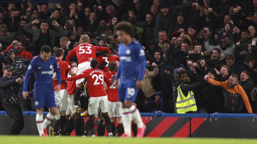 Man United vence a Chelsea y aspira a la ‘Champions’ Man United vence a Chelsea y aspira a la ‘Champions’