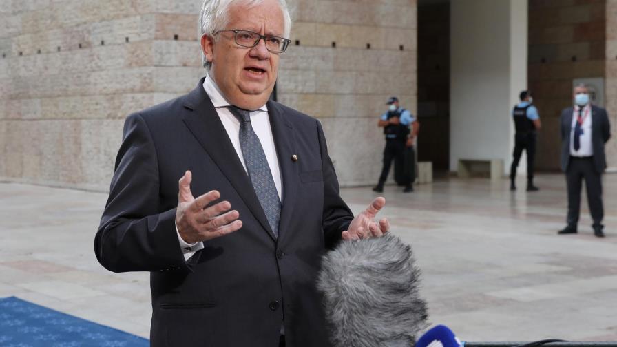 Ministro del interior de Portugal renuncia tras escándalos
