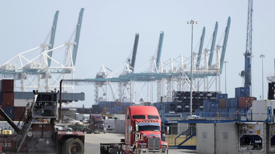 Economía de EEUU se contrajo a una tasa anualizada del 31,7% Economía de EEUU se contrajo a una tasa anualizada del 31,7%