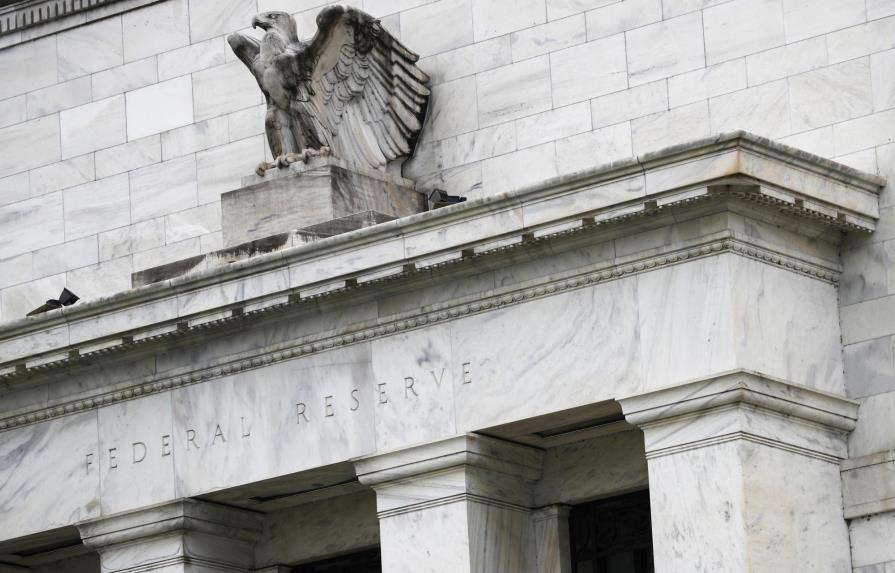 Aumento de las tasas de interés están surtiendo efecto, según funcionaria de la Fed