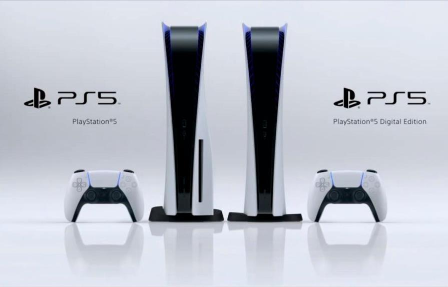 Sony presenta la PlayStation 5: vertical, blanca y negra y con mando DualSense