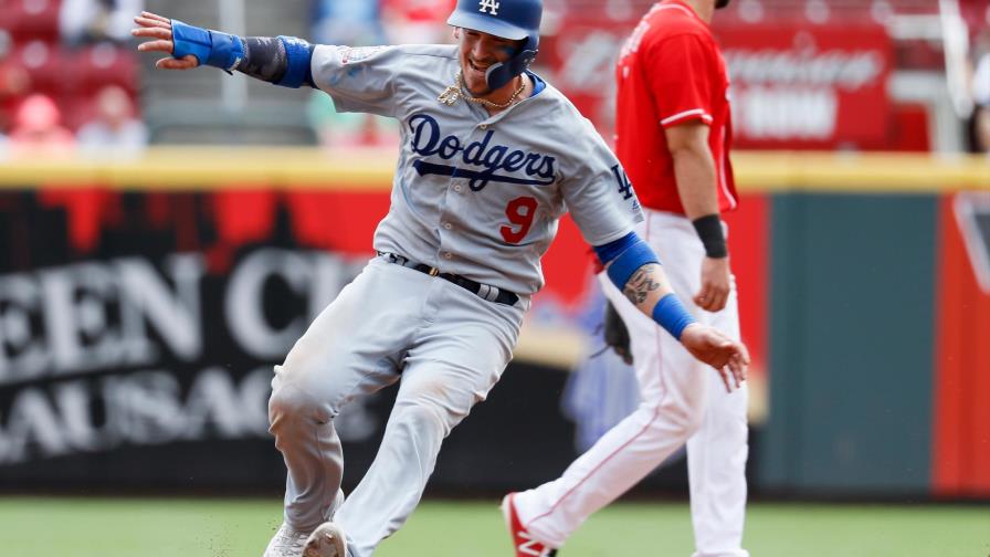 Yasmani Grandal y Cerveceros pactan por un año 