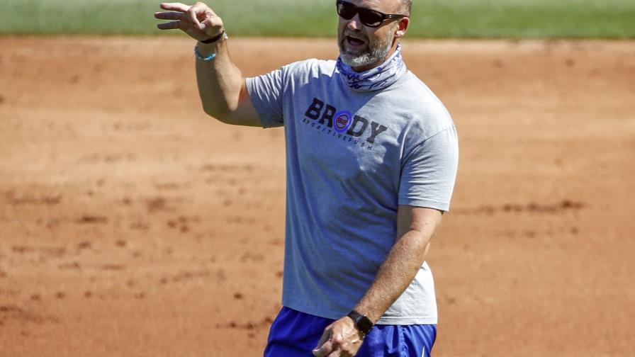 Nuevo manager busca llevar a Cachorros de vuelta a playoffs