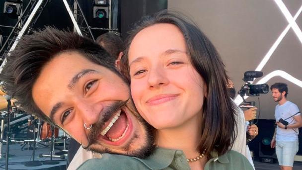 Camilo y Evaluna Montaner anuncian en un videoclip que van a ser papás