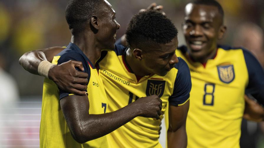 Ecuador derrota 3-2 a México en amistoso en Charlotte Ecuador derrota 3-2 a México en amistoso en Charlotte