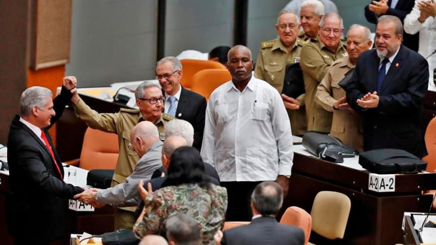 Díaz-Canel llama a la unidad y resistencia frente a las arremetidas de EEUU