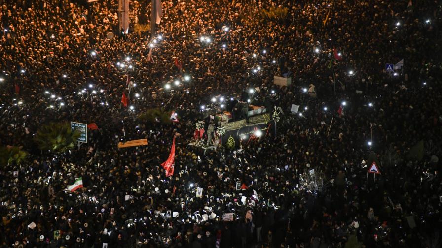 Irán: 32 muertos en funeral del general asesinado por EEUU