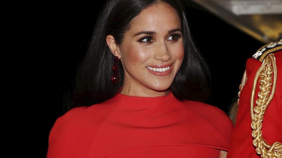 Juez: Diario invadió privacidad de Meghan al publicar carta