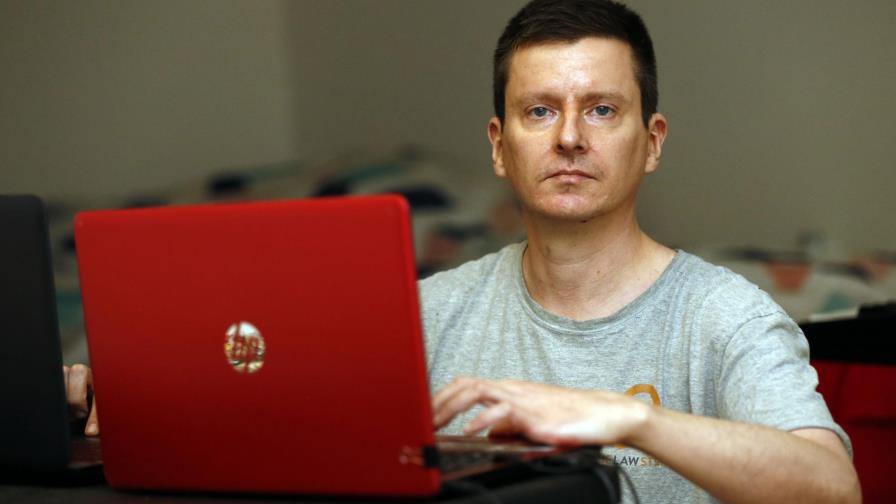 Suspenden subsidio, pero la gente se queda en casa en EEUU