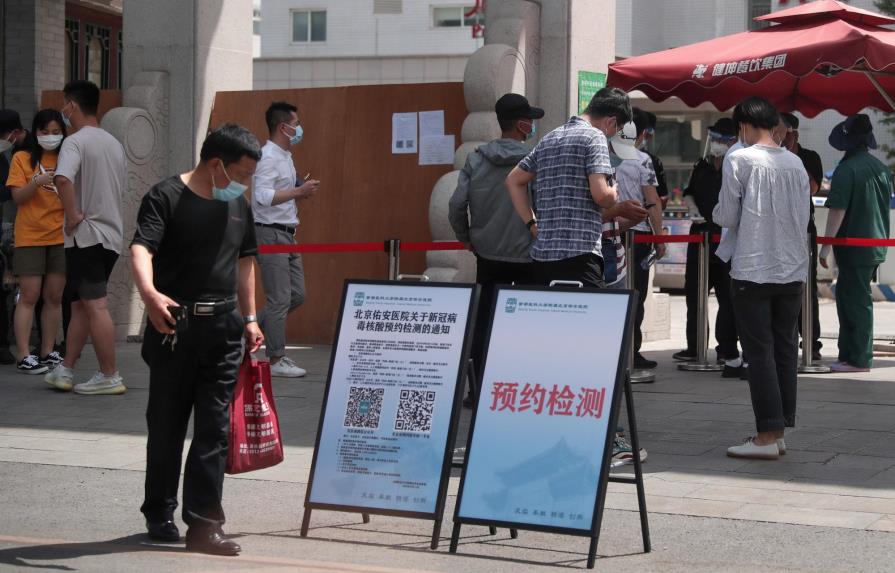 Beijing toma medidas para frenar un repunte del coronavirus