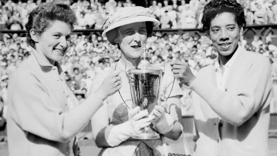 Muere Angela Buxton, leyenda del tenis británico Muere Angela Buxton, leyenda del tenis británico