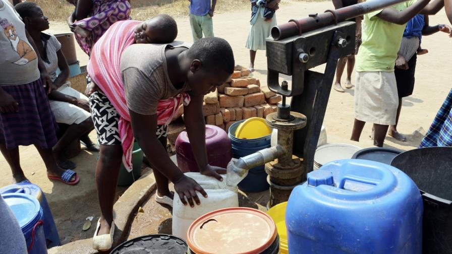 Capital de Zimbabue se queda sin agua