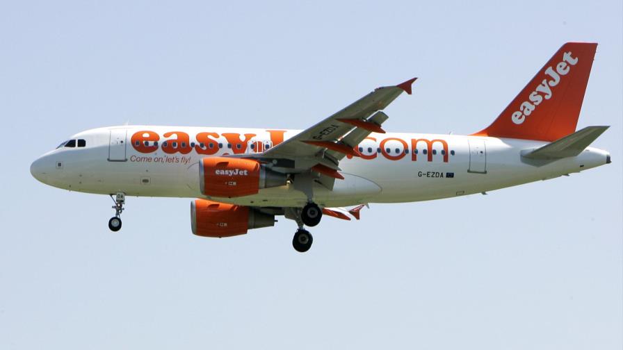 Italia indignada por alusión a mafia en aviso de EasyJet Italia indignada por alusión a mafia en aviso de EasyJet