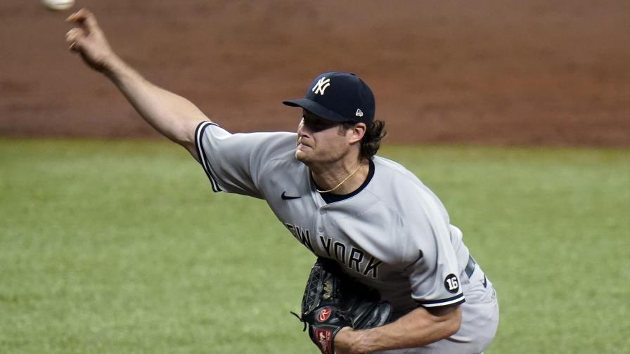 Cole poncha a 12 en 8 entradas; Yanquis ganan 1-0 a Rays