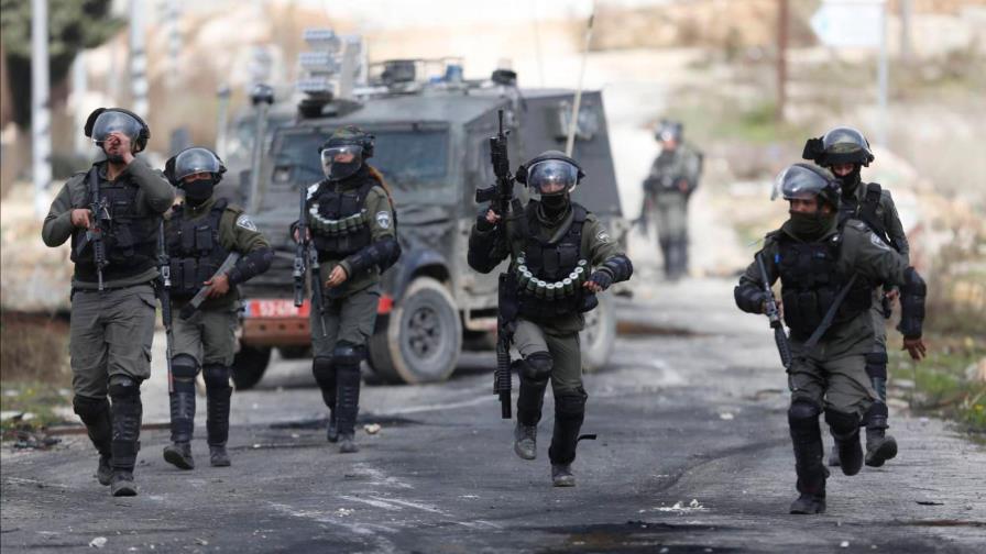Un palestino muerto en la escalada de tensión que sigue al plan de Trump