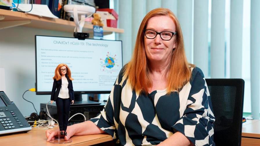Barbie dedica una muñeca a Sarah Gilbert, creadora de la vacuna de Oxford-Astrazeneca
