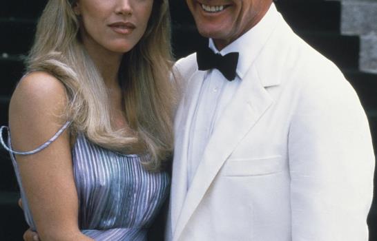 Fallece Tanya Roberts, chica Bond y estrella de “Sheena”