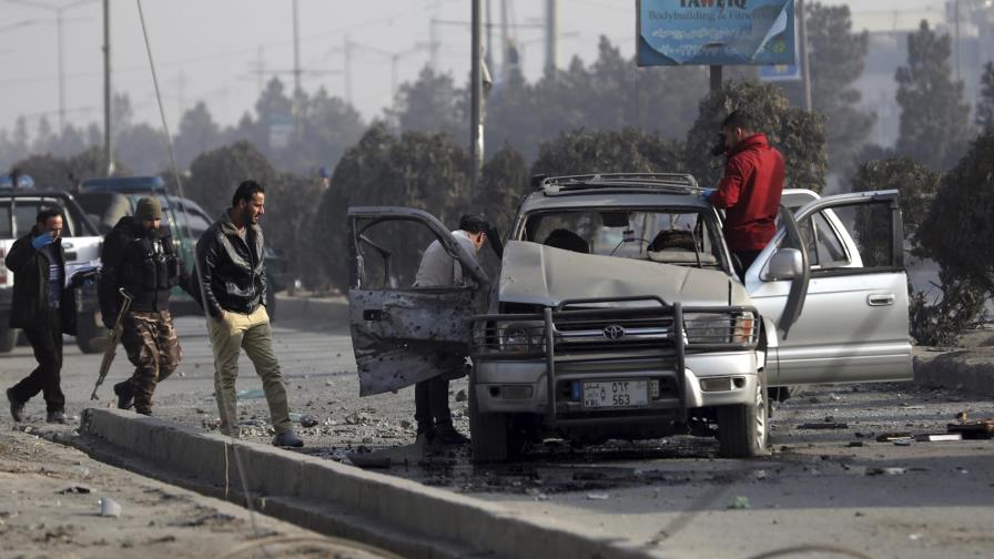 Dos muertos en Kabul en ataques con bombas en vehículos