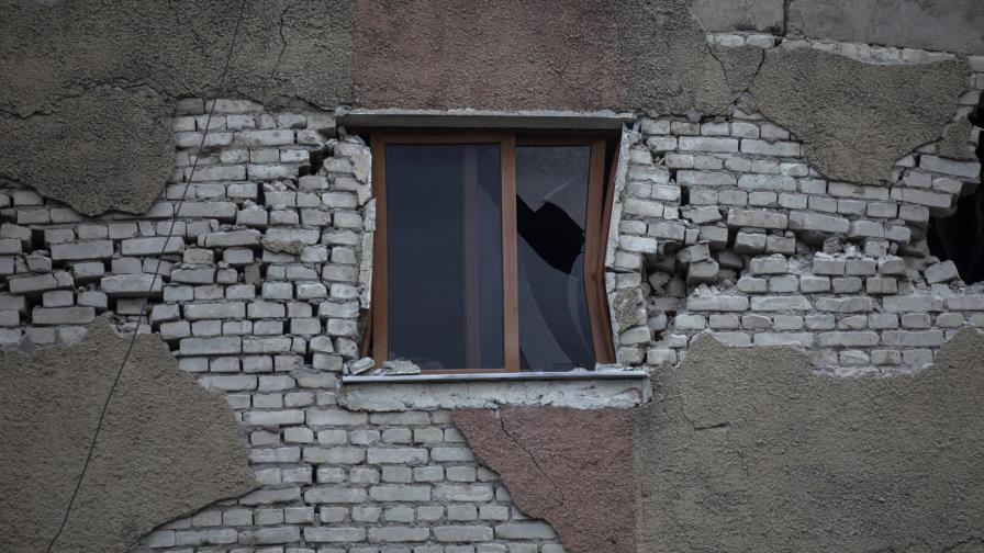 Albania pide ayuda internacional tras sismo