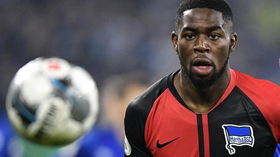 Schalke investiga insultos racistas en Copa Alemania