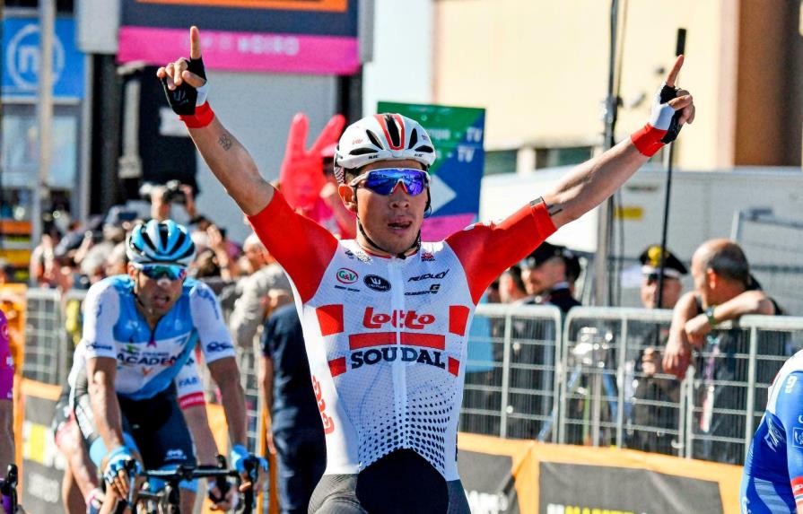 Ewan gana en la 11ª etapa del Giro y Viviana afirma estar decepcionado