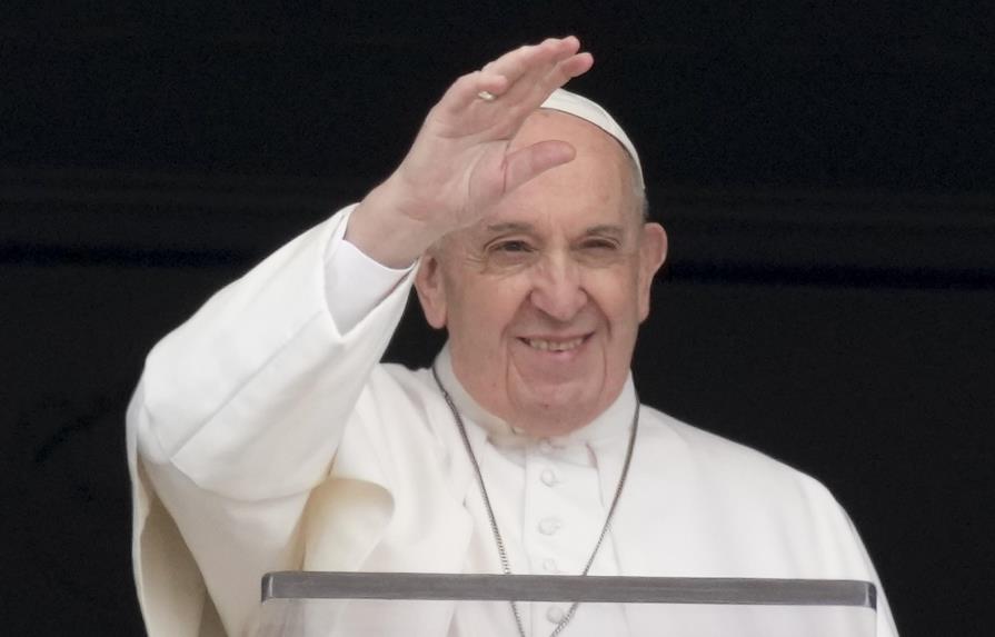 El papa Francisco invita a cristianos libaneses al Vaticano