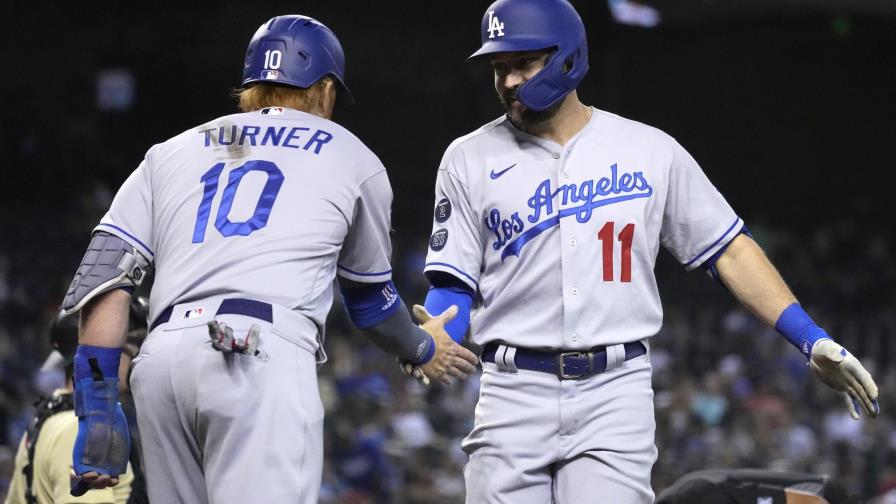 Dodgers se imponen a Diamondbacks y siguen a uno de Gigantes Dodgers se imponen a Diamondbacks y siguen a uno de Gigantes
