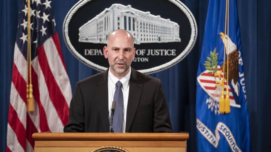 FBI alertó sobre amenaza en víspera de asalto a Capitolio FBI alertó sobre amenaza en víspera de asalto a Capitolio