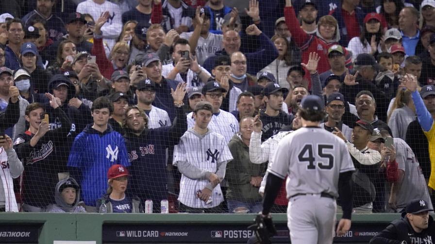 Tras colarse en playoffs, Yanquis se van enseguida