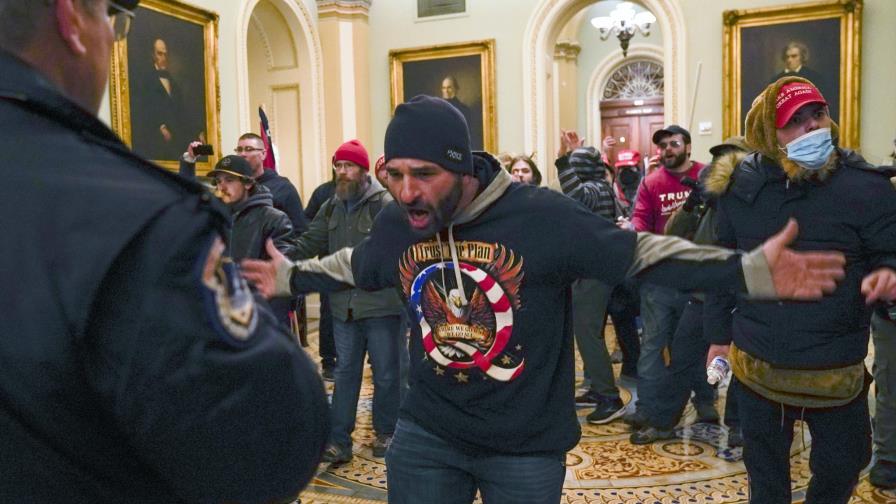 Objetivo demócrata de llevar a juicio a Trump gana apoyo Objetivo demócrata de llevar a juicio a Trump gana apoyo