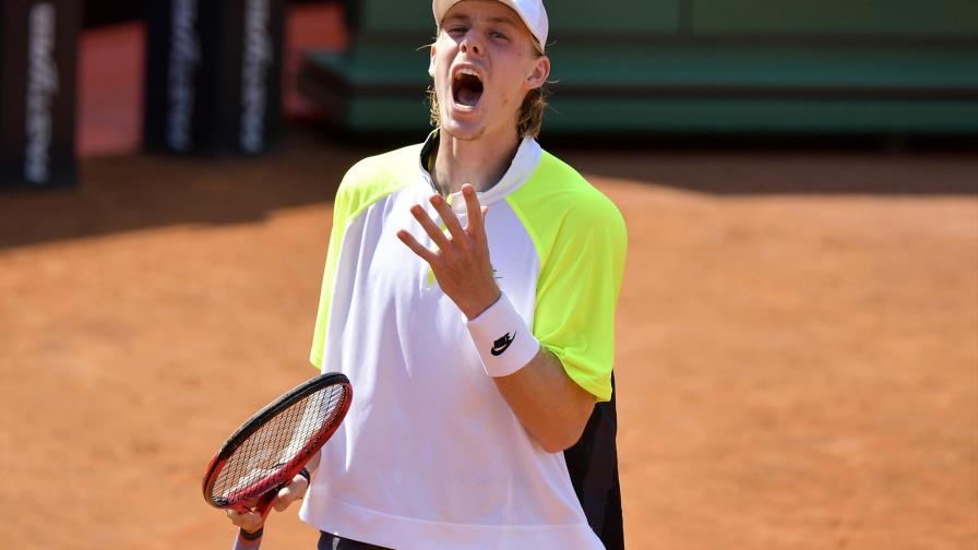 Incansable, Shapovalov avanza a octavos en Roma