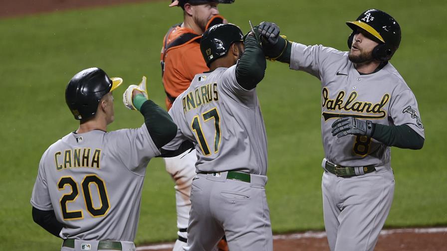 Atléticos hilvanan 13er triunfo; vencen a Orioles