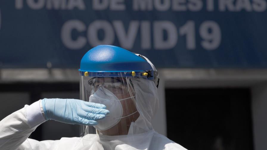Secretario de Hacienda de México confirma contagio de COVID