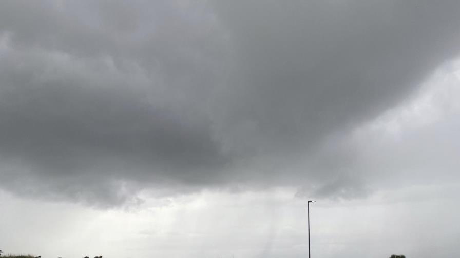 Sistema de tormentas golpea Golfo de México con lluvias Sistema de tormentas golpea Golfo de México con lluvias