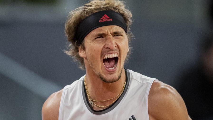Zverev derrota Berrettini y se corona en Madrid por segunda vez
