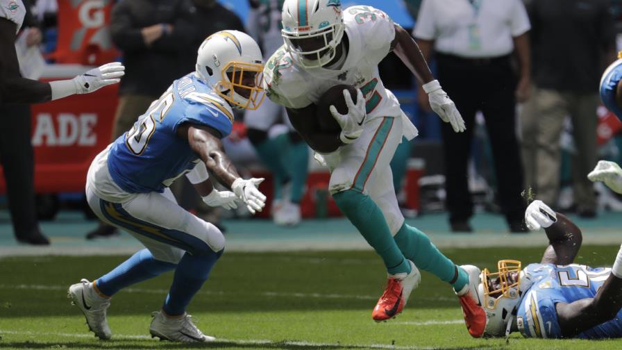 Kenyan Drake llega a Cardinals en canje de Dolphins