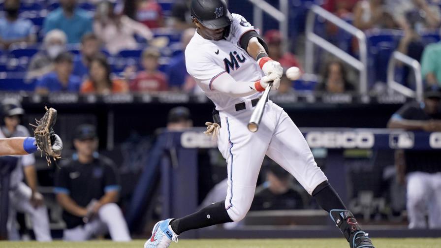 Con grand slam de Brinson, Marlins vencen 6-3 a Mets