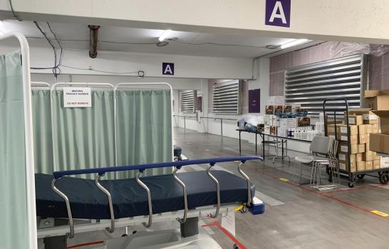 EEUU: Médicos agotados y hospitales abrumados por COVID-19
