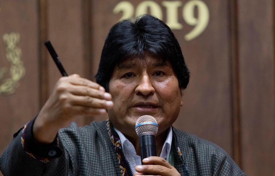 La Cancillería de Bolivia dice desconocer una orden de Interpol hacia Morales