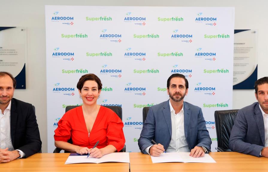 Aerodom y SuperFresh Group firman acuerdo para establecer Plaza Gastronómica en el AILA