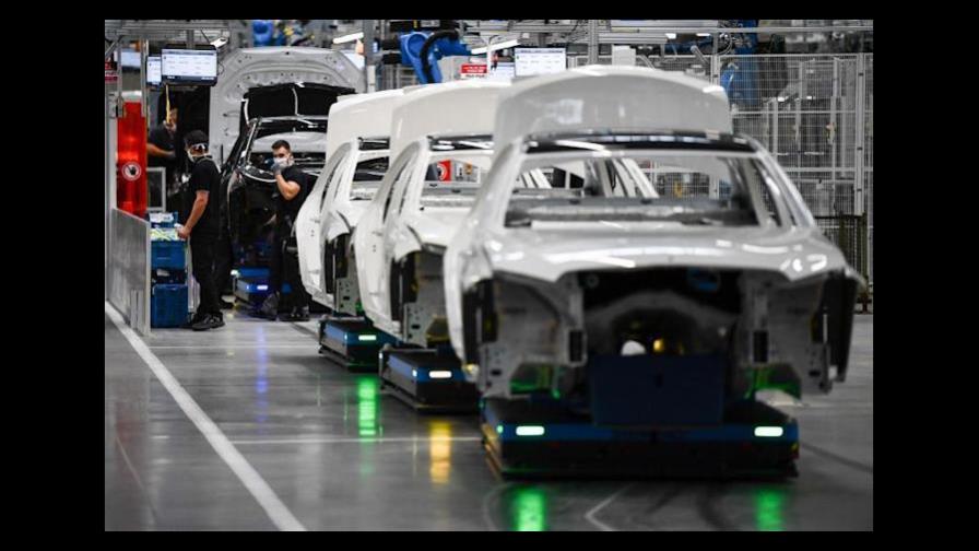 La economía alemana supera la crisis sin daños irreparables y crecerá un 3.5 % La economía alemana supera la crisis sin daños irreparables y crecerá un 3.5 %