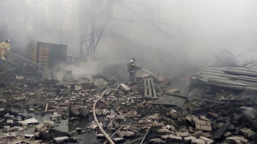 Se elevan a 16 las personas muertas en una explosión en una fábrica rusa