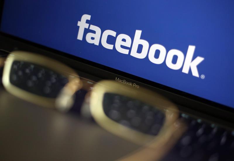 Alemania multa a Facebook 2,3 millones de euros